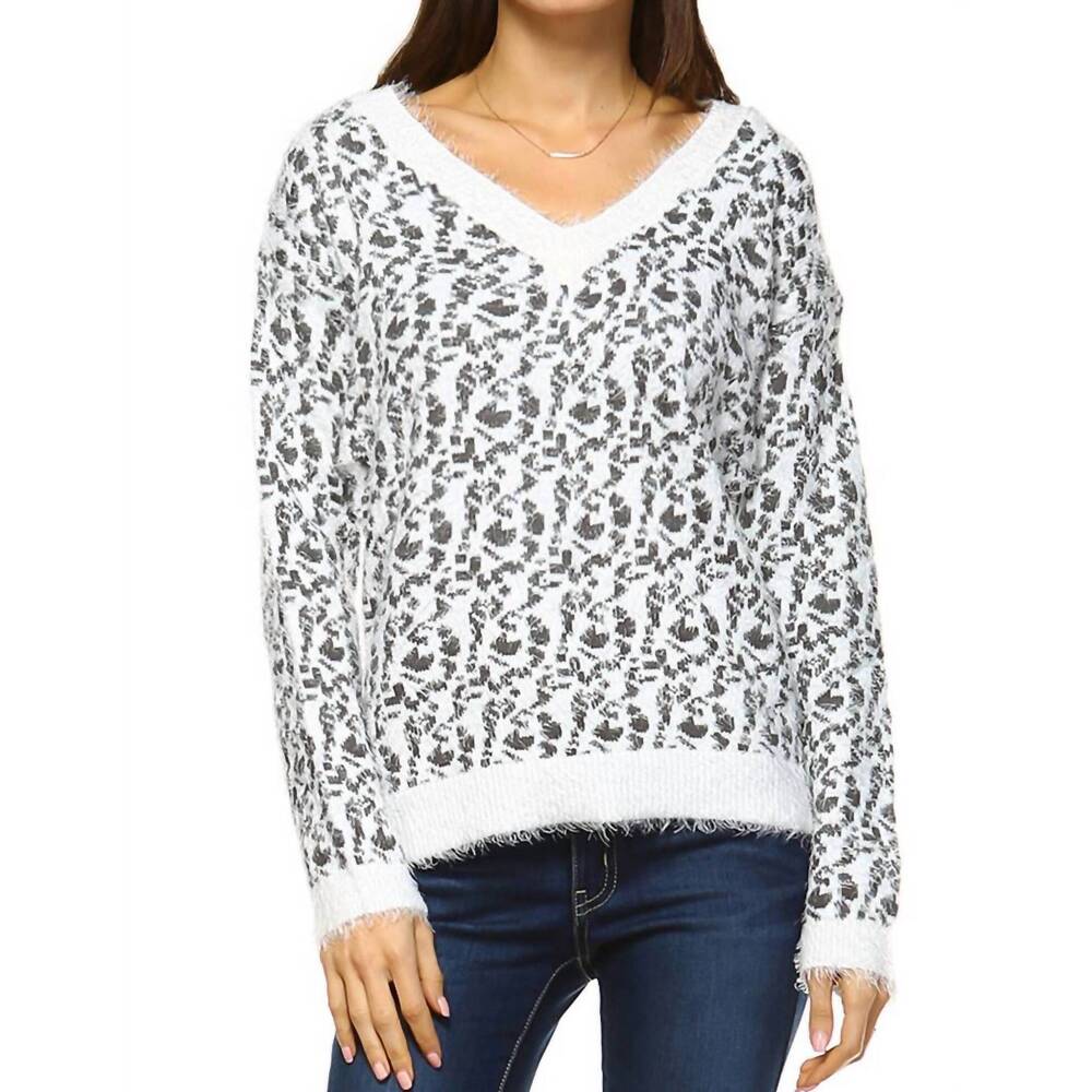 NEW WHITE MARK women's leopard sweater in grey